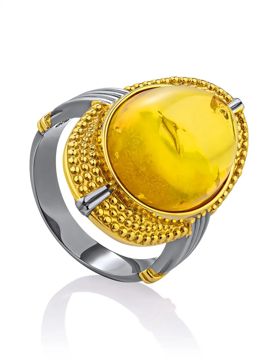 картинка Кольцо с сияющим лимонным янтарём «Мойра» в онлайн магазине