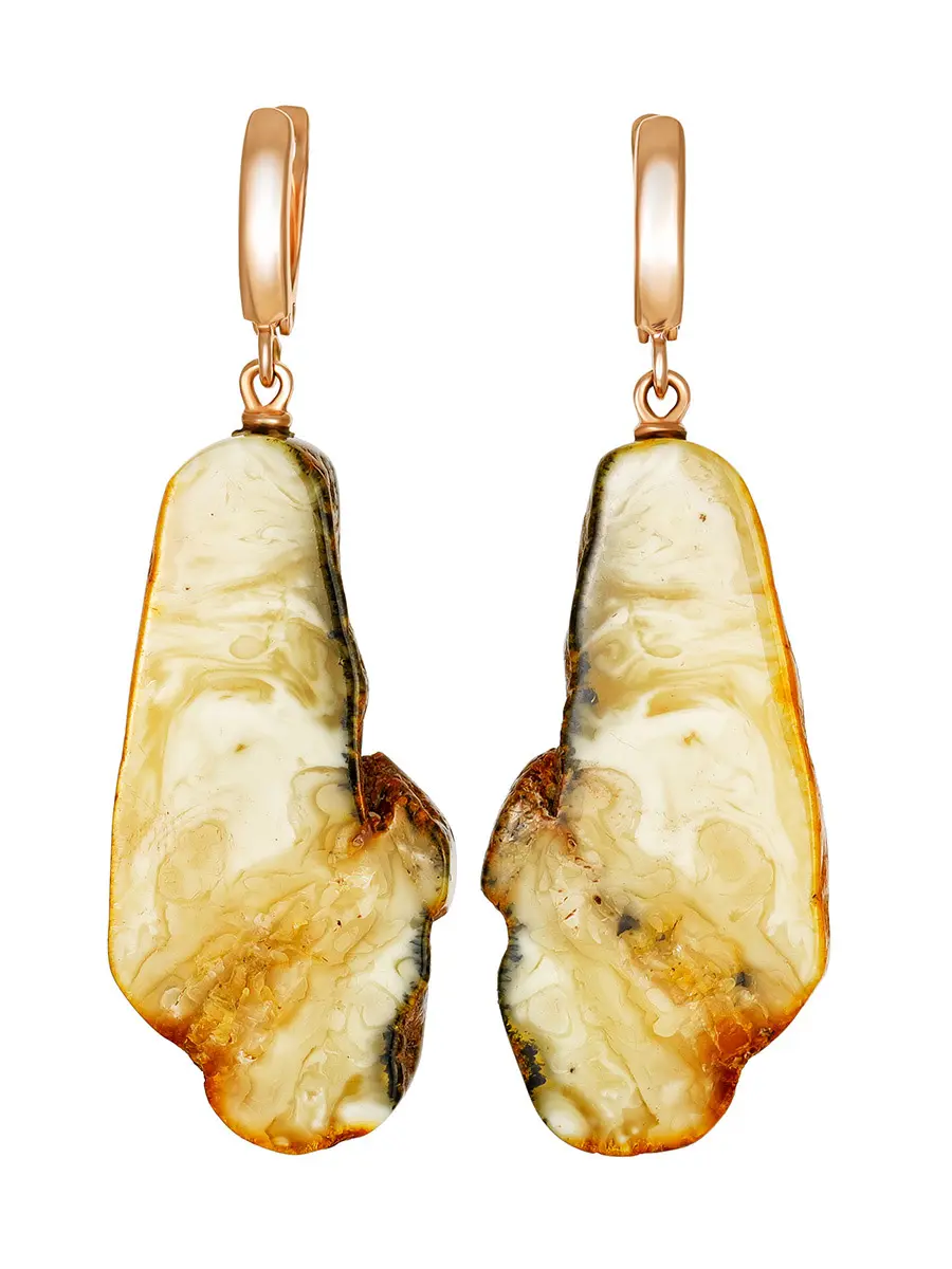 картинка Крупные золотые серьги с натуральным текстурным янтарём в онлайн магазине