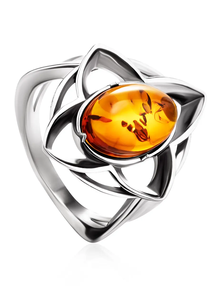 картинка Серебряное кольцо «Амьен» со вставкой из коньячного янтаря в онлайн магазине