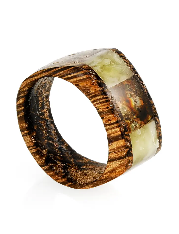картинка Стильное кольцо «Индонезия» из дерева и натурального янтаря в онлайн магазине