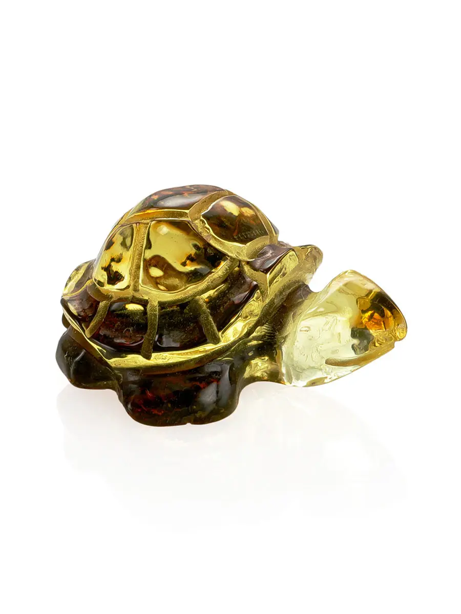 картинка Миниатюрная черепашка, вырезанная из натурального цельного янтаря в онлайн магазине