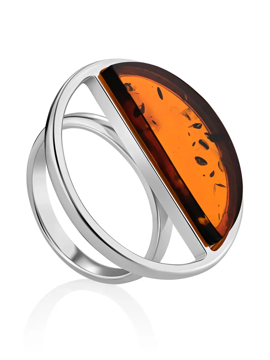 картинка Круглое кольцо из серебра и коньячного янтаря «Монако» в онлайн магазине