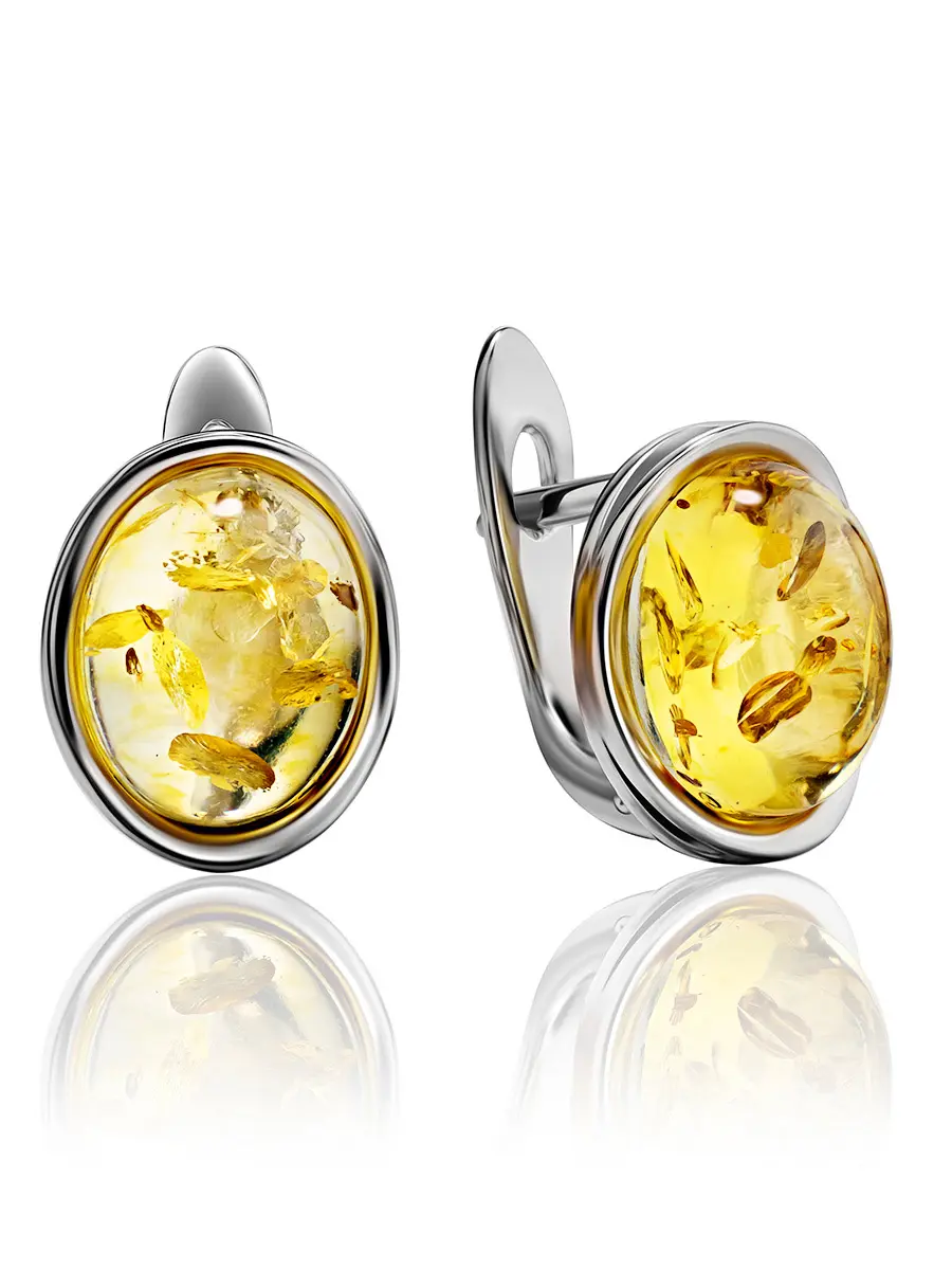 картинка Аккуратные серебряные серьги «Амиго» с натуральным янтарём лимонного цвета в онлайн магазине