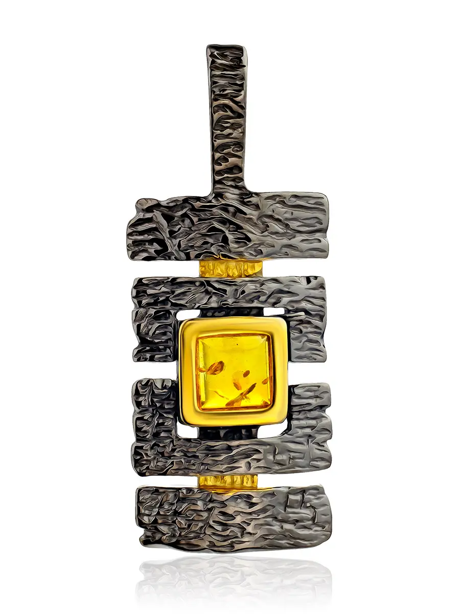 картинка Яркая оригинальная подвеска из золотистого янтаря «Бубинга» в онлайн магазине