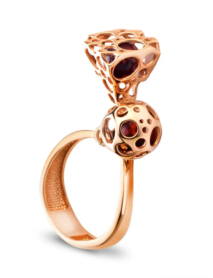 картинка Кольцо с геометрическими подвесками «Женева» из серебра в золоте и янтаря в онлайн магазине
