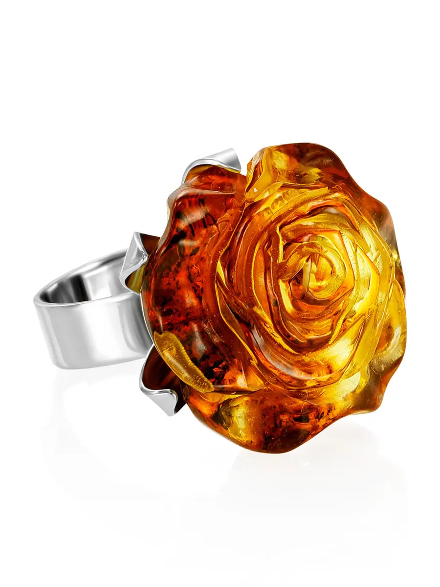картинка Роскошное крупное кольцо с вставкой из янтарной резьбы «Роза коньячная» в онлайн магазине