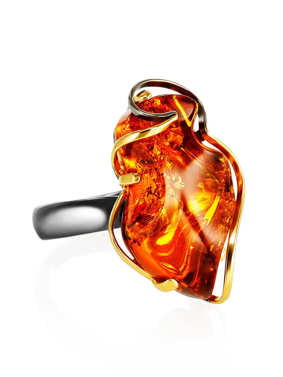 картинка Изысканное позолоченное кольцо с янтарём коньячного цвета «Риальто» в онлайн магазине