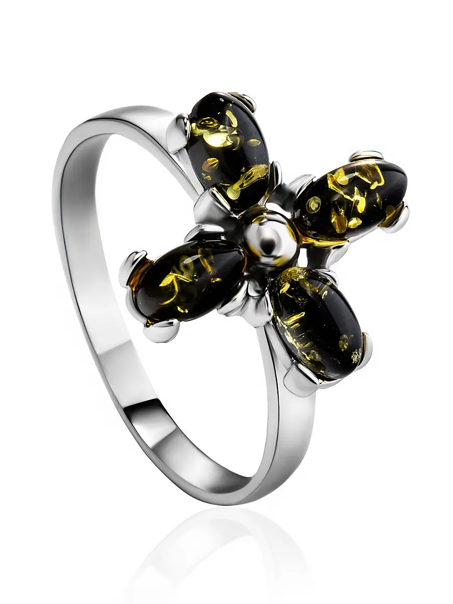 картинка Стильное кольцо из серебра и янтаря зелёного цвета «Суприм» в онлайн магазине