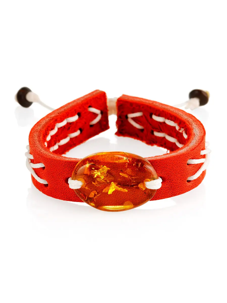 картинка Эффектный браслет из красной кожи, украшенный золотистым янтарём «Копакабана» в онлайн магазине