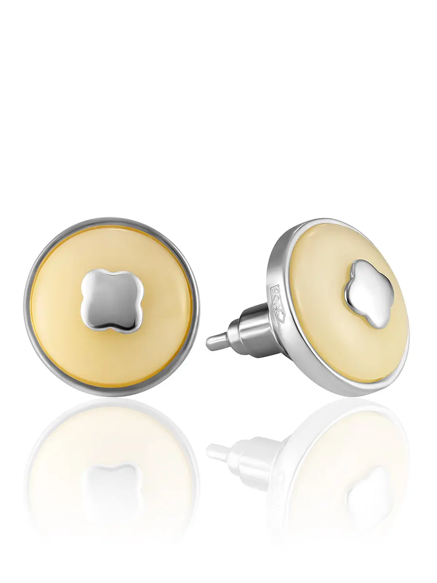 картинка Трендовые серьги-гвоздики «Монако» с медовым янтарём в онлайн магазине