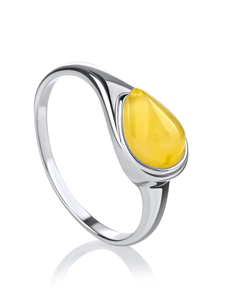 картинка Нежное кольцо «Орфей» из натурального балтийского янтаря медового цвета в онлайн магазине