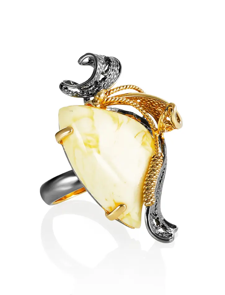 картинка Великолепное кольцо из позолоченного серебра с янтарём «Филигрань» в онлайн магазине