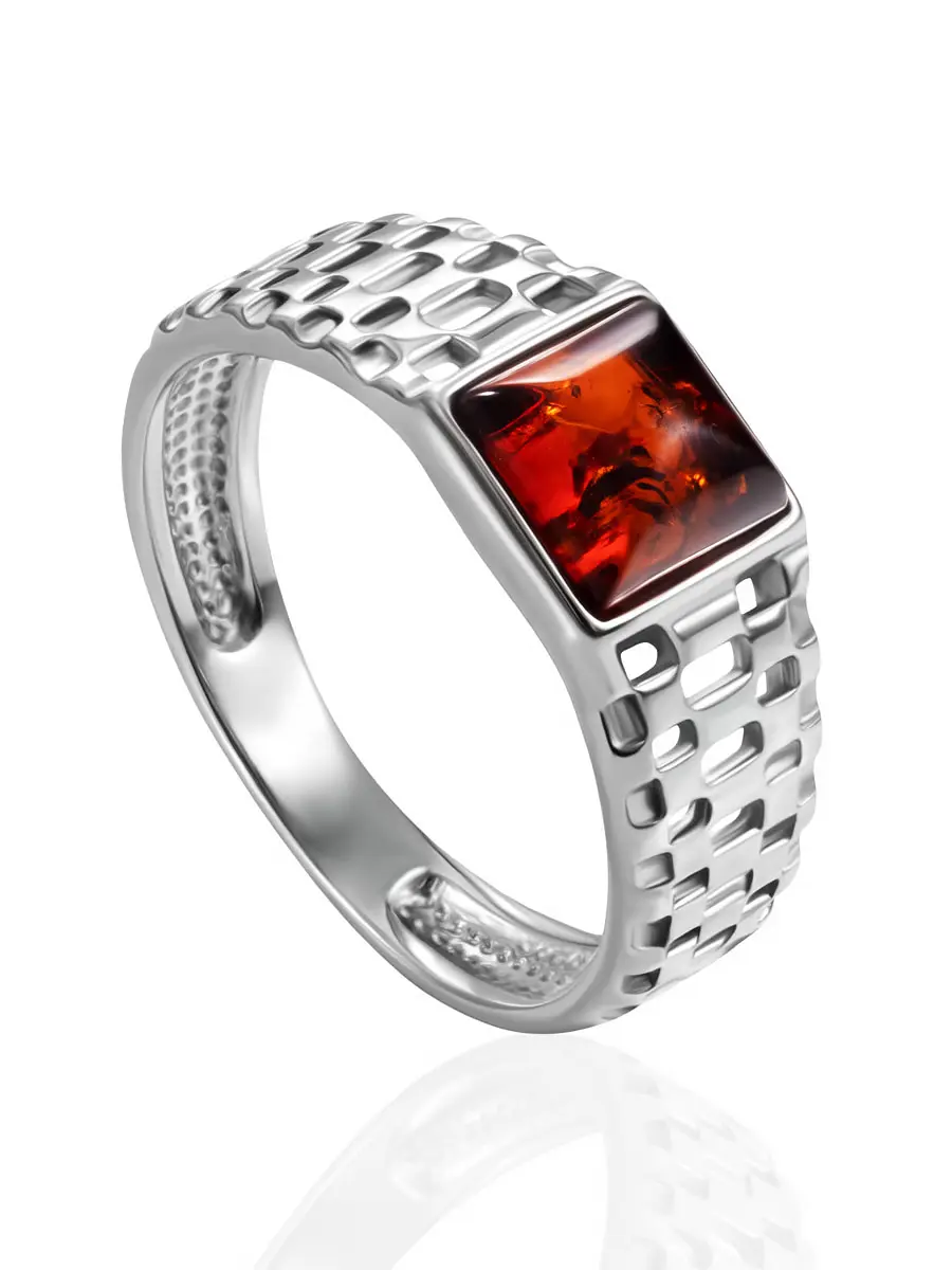 картинка Стильное неширокое кольцо-унисекс «Турбийон» с коньячным янтарём в онлайн магазине