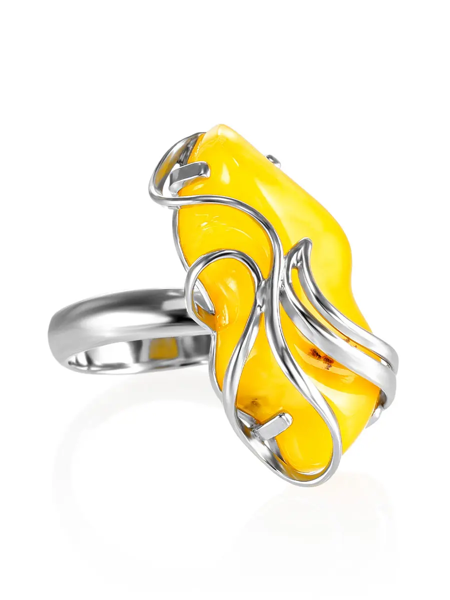 картинка Изящное кольцо со вставкой из медового янтаря «Риальто» в онлайн магазине