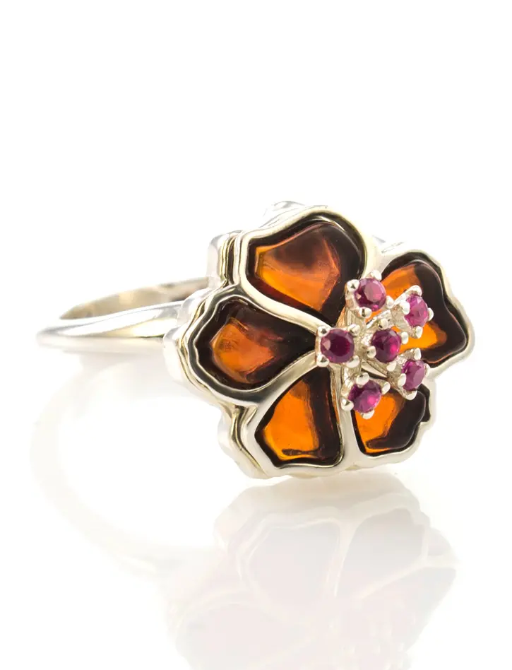 картинка Очаровательное кольцо из серебра с натуральным янтарём коньячного цвета «Апрель» в онлайн магазине