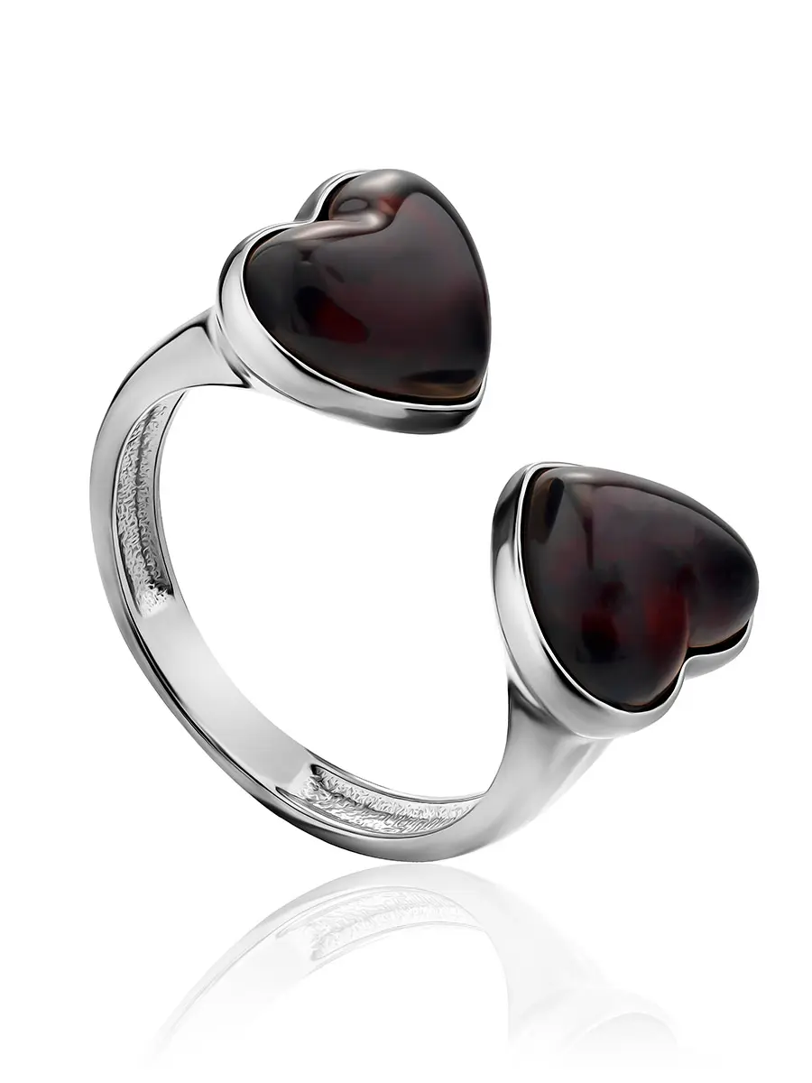 картинка Кольцо из серебра и натурального янтаря вишнёвого цвета «Купидон» в онлайн магазине