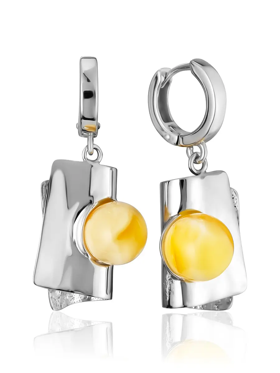 картинка Необычные серьги в абстрактном дизайне с натуральным янтарём в онлайн магазине