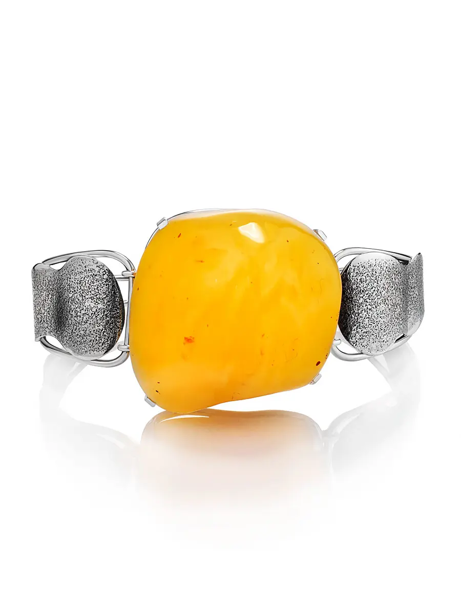 картинка Яркий эффектный браслет из натурального янтаря медового цвета в онлайн магазине
