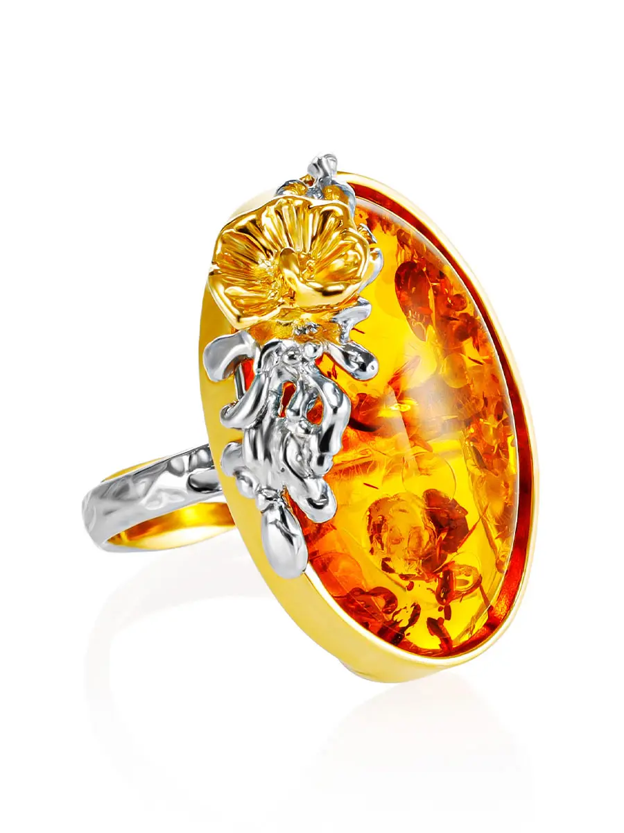картинка Эффектное кольцо из коньячного янтаря в золоченой оправе «Версаль» в онлайн магазине