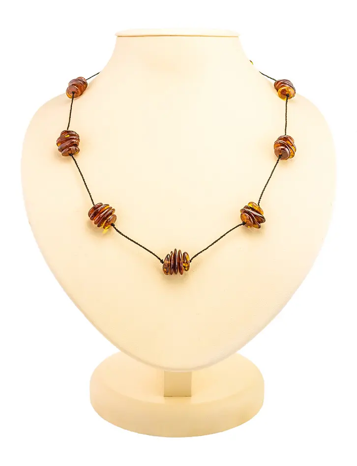 картинка Этническое ожерелье из натурального янтаря коньячного цвета «Мадагаскар» в онлайн магазине