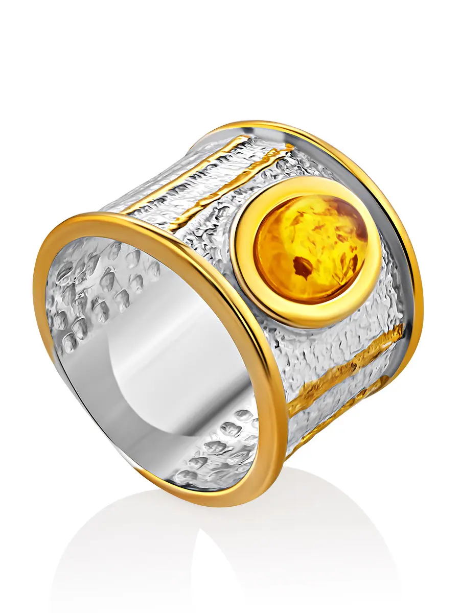картинка Эффектное широкое кольцо из золотистого янтаря «Эритрея» в онлайн магазине