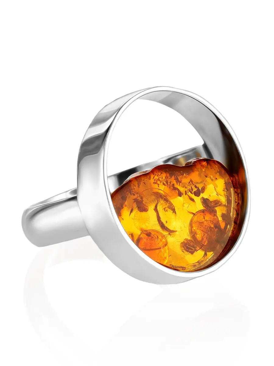 картинка Крупное кольцо «Самум» из натурального янтаря коньячного цвета в онлайн магазине