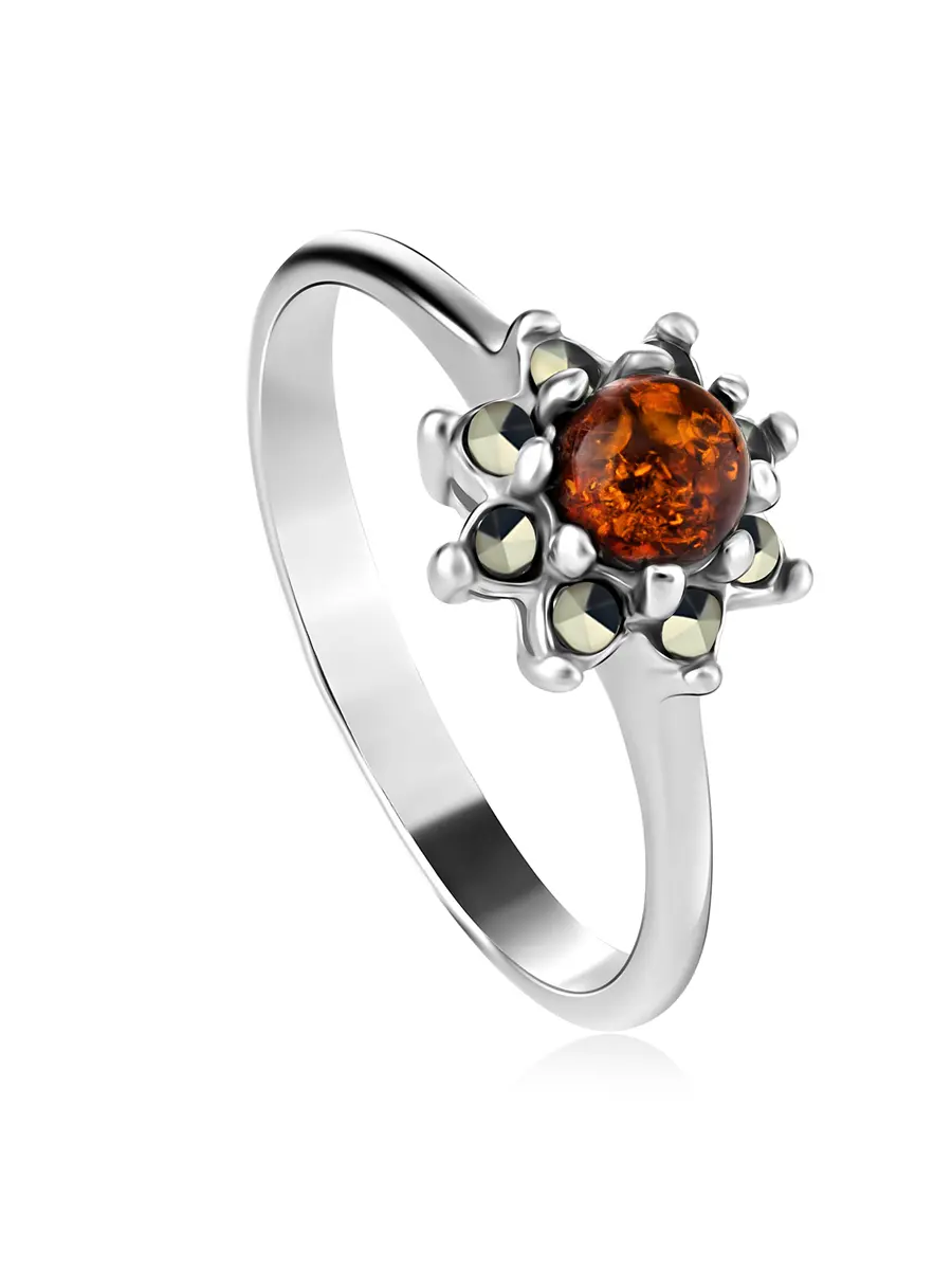 картинка Изящное серебряное кольцо «Эйфория» с миниатюрными янтарными и марказитовыми вставками в онлайн магазине