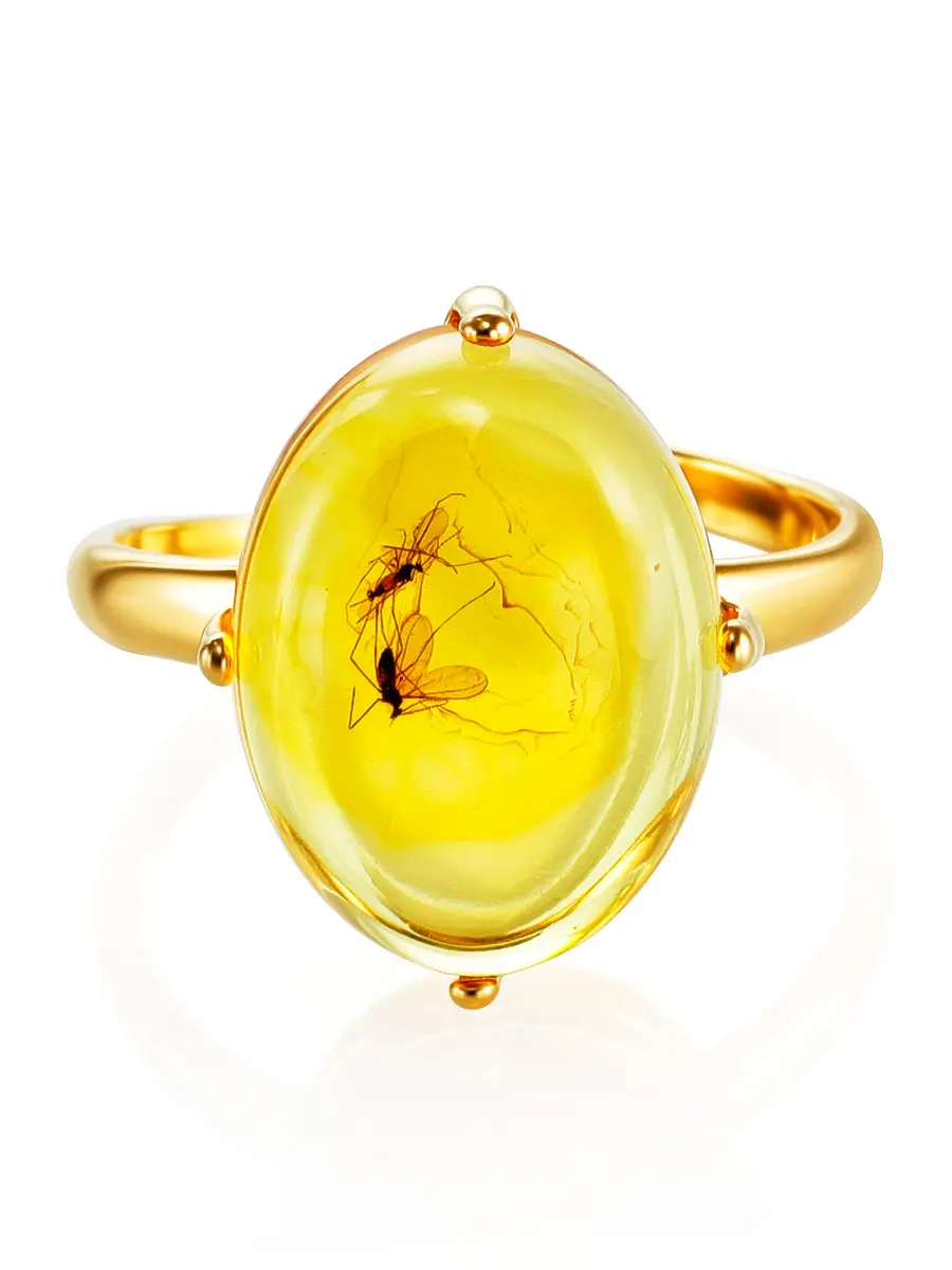 картинка Изящное кольцо «Клио» из золочённого серебра и янтаря с инклюзами в онлайн магазине