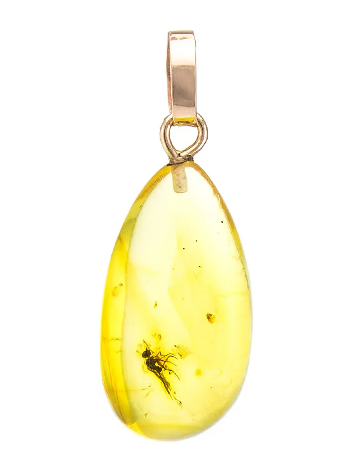 картинка Эксклюзивный золотой кулон из натурального янтаря с крупным инклюзом в онлайн магазине