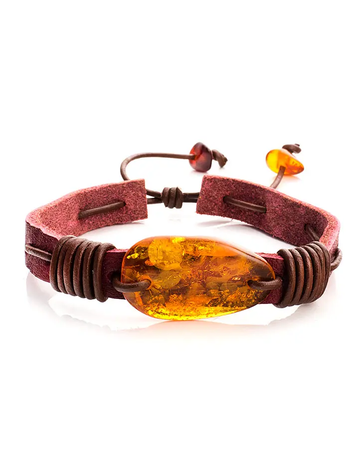 картинка Неширокий кожаный браслет с натуральным искрящимся янтарём «Копакабана» в онлайн магазине