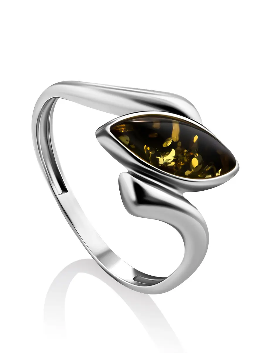 картинка Изящное серебряное кольцо с темно-зеленым искрящимся янтарем «Андромеда» в онлайн магазине