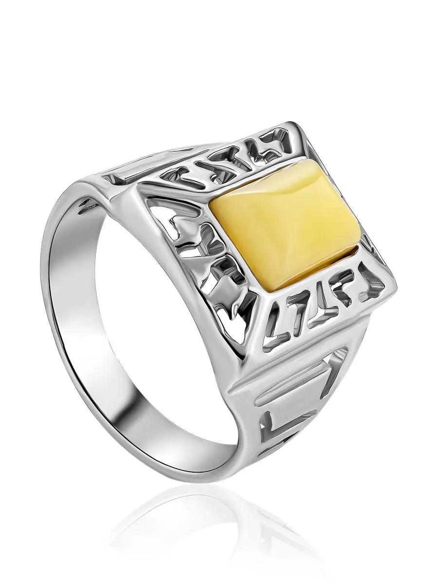 картинка Стильный перстень «Итака» с натуральным янтарём медового цвета в онлайн магазине