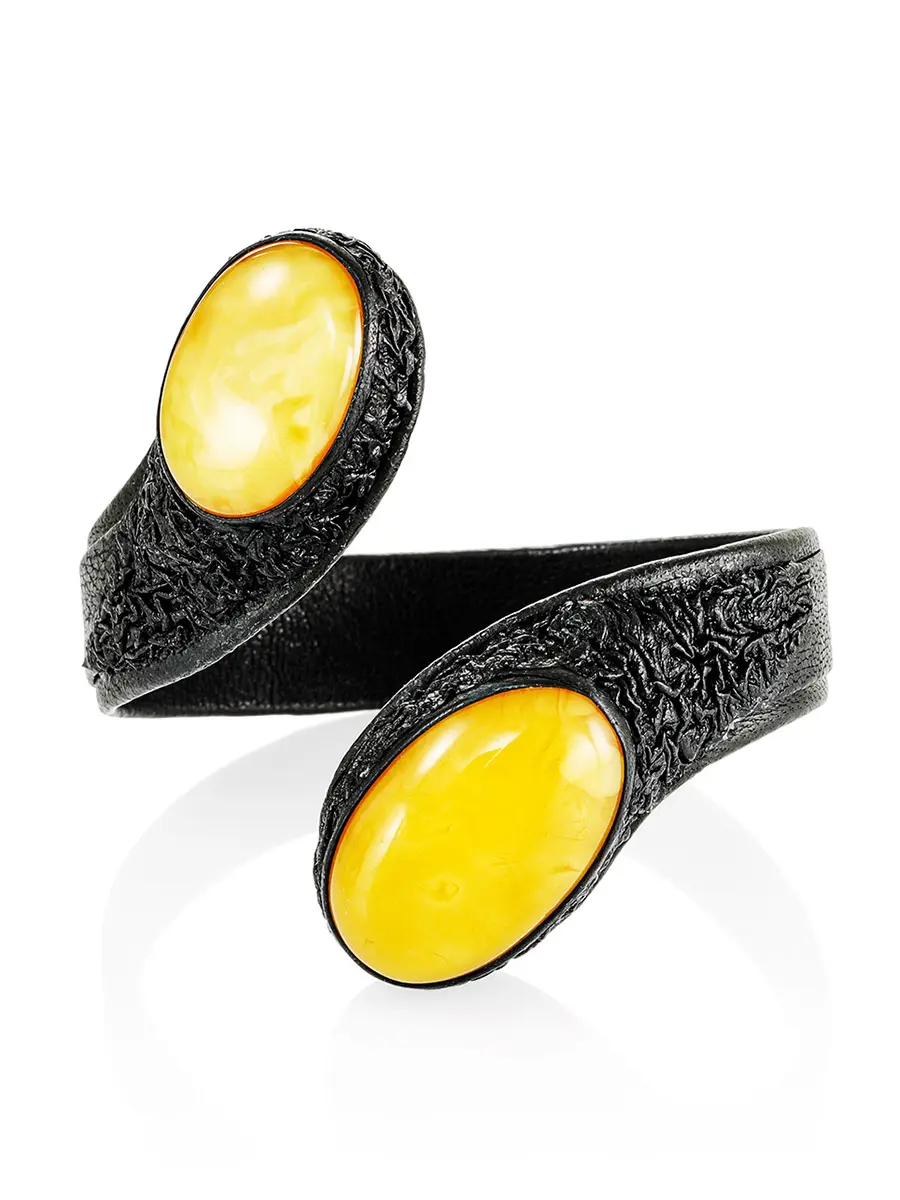 картинка Браслет «Змейка» из кожи с медовым янтарём в онлайн магазине