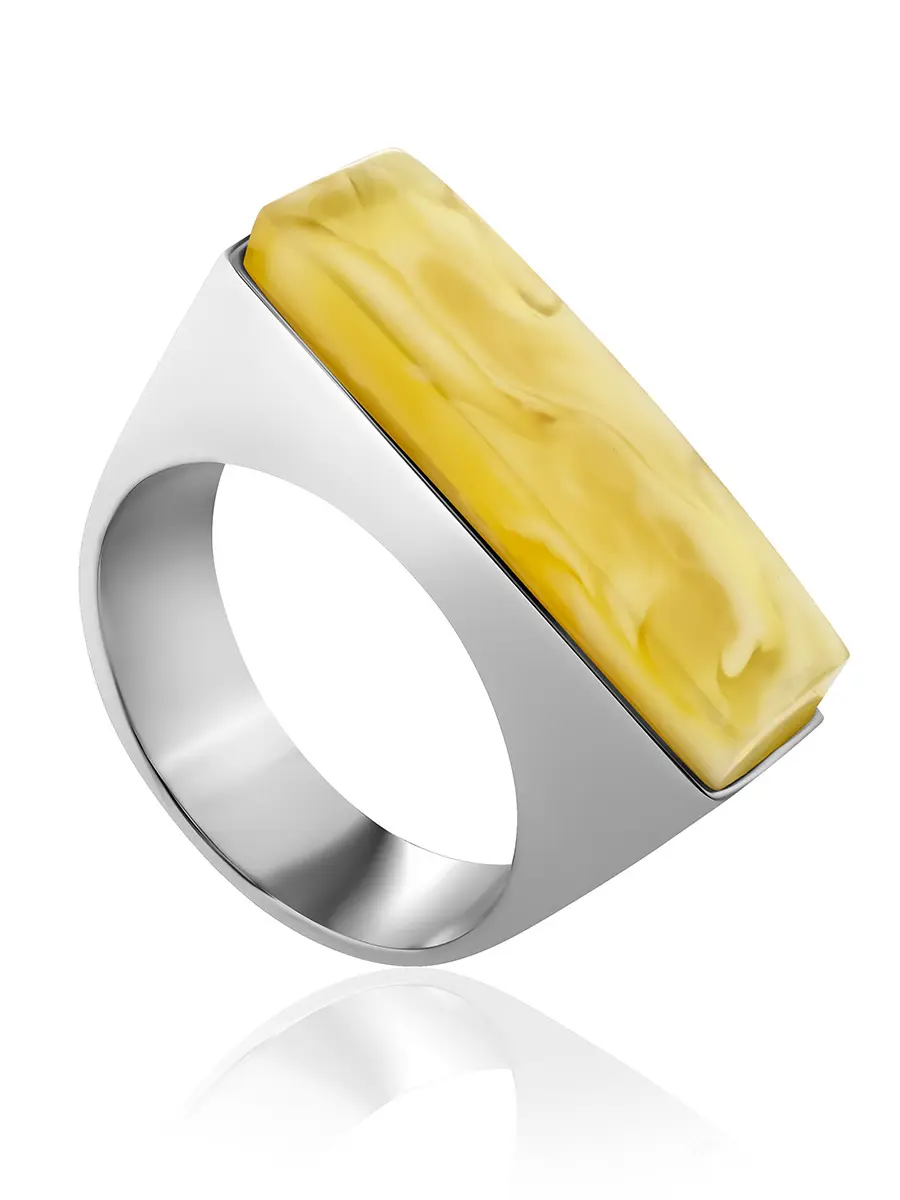 картинка Стильное лаконичное кольцо London с медовым янтарём в онлайн магазине