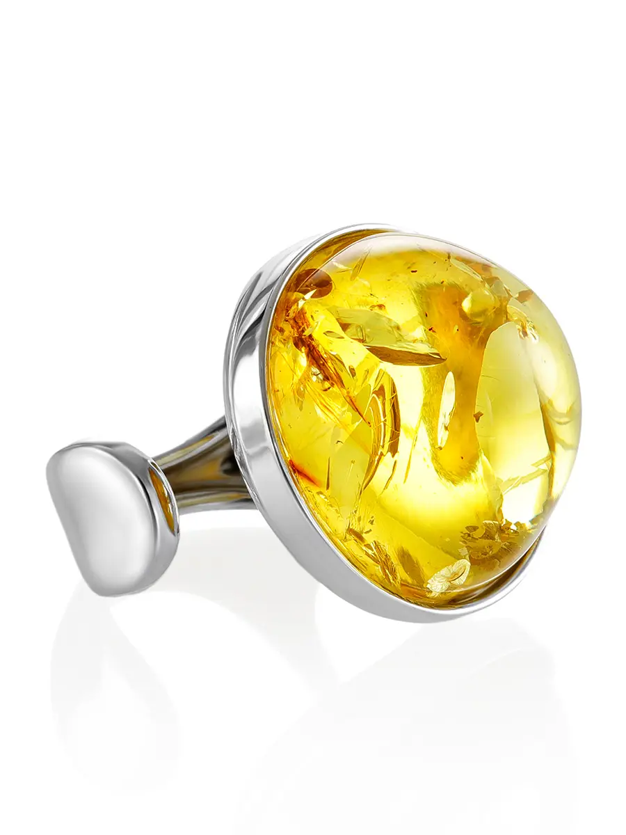 картинка Кольцо из серебра и натурального янтаря лимонного оттенка «Глянец» в онлайн магазине