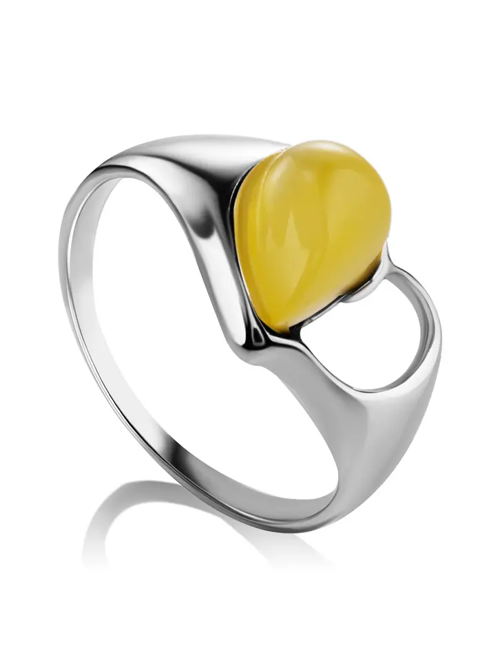 картинка Изысканное кольцо с натуральным янтарём медового цвета «Эвридика» в онлайн магазине
