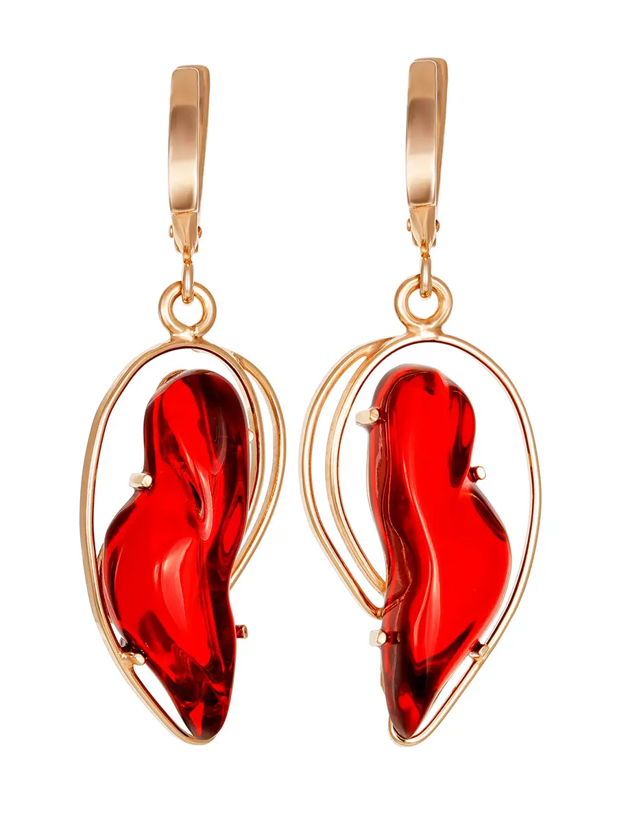 картинка Изысканные серьги из серебра в позолоте и натурального ярко-красного янтаря «Венеция» в онлайн магазине
