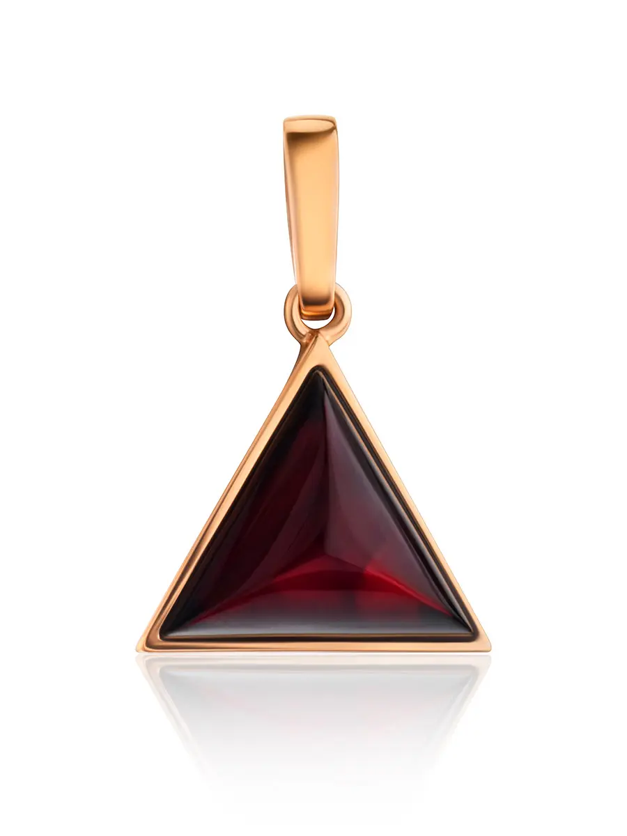 картинка Треугольный кулон «Монблан» из янтаря вишнёвого цвета в онлайн магазине