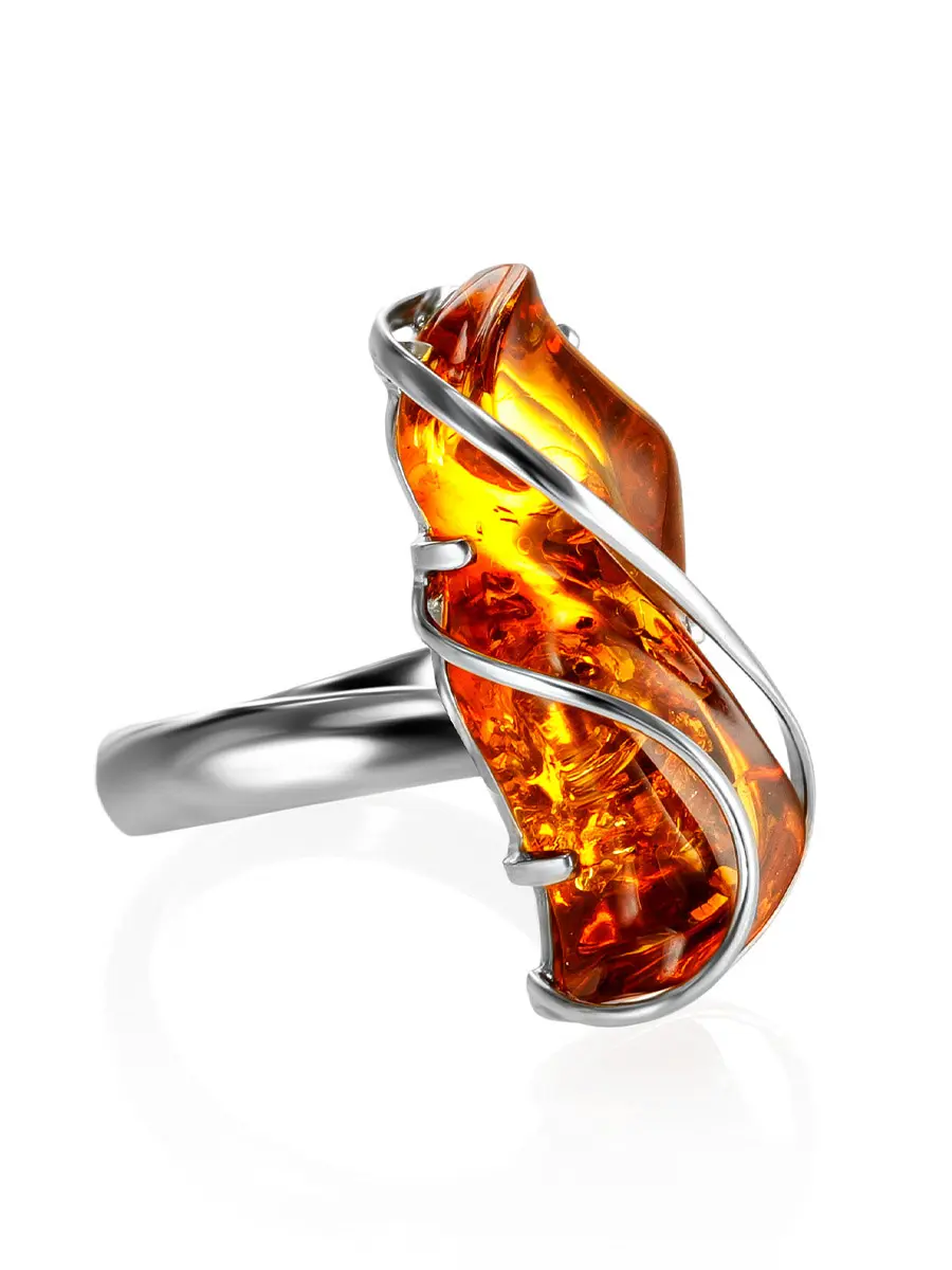 картинка Крупное кольцо с вставкой из сверкающего коньячного янтаря «Риальто» в онлайн магазине