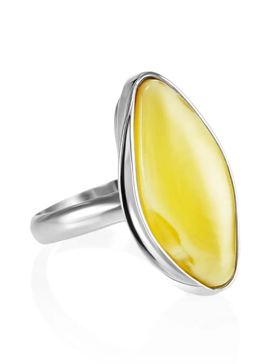 картинка Серебряное кольцо с натуральным текстурным янтарём «Лагуна» в онлайн магазине