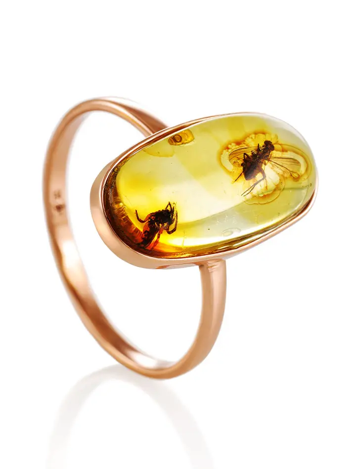 картинка Изящное кольцо из золота и янтаря с инклюзами «Клио» в онлайн магазине