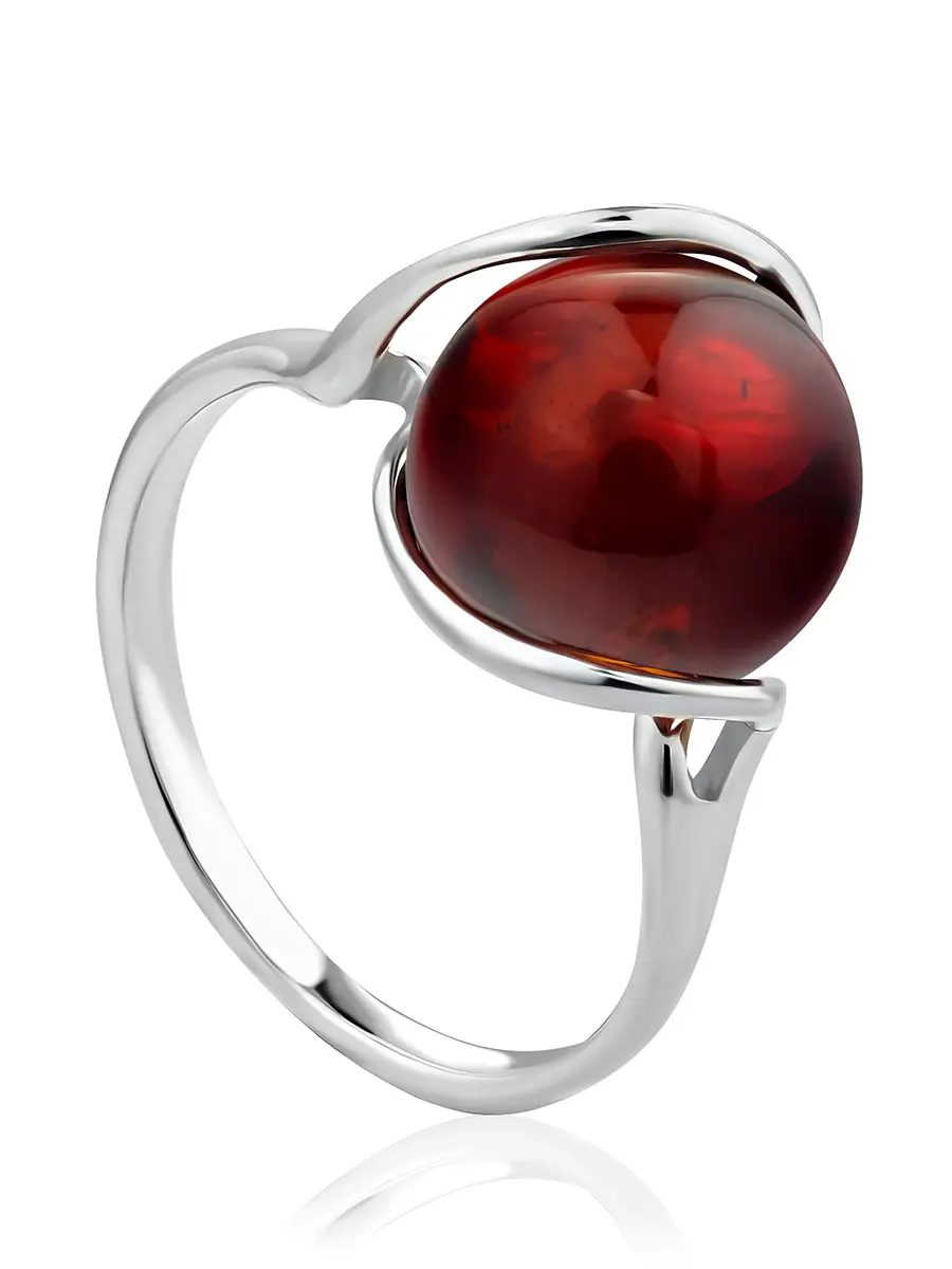 картинка Красивое яркое кольцо из натурального янтаря вишнёвого цвета «Валенсия» в онлайн магазине
