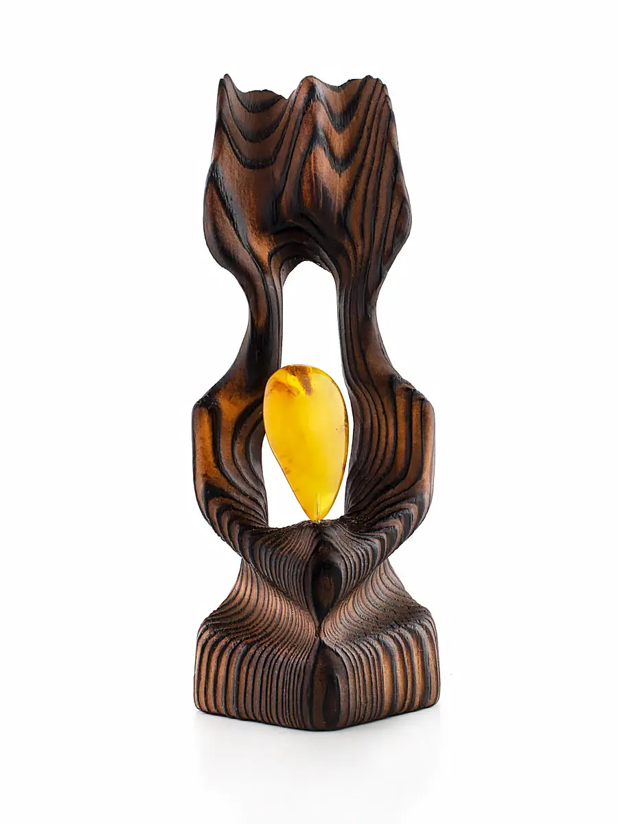 картинка Резная деревянная статуэтка с натуральным янтарём в онлайн магазине