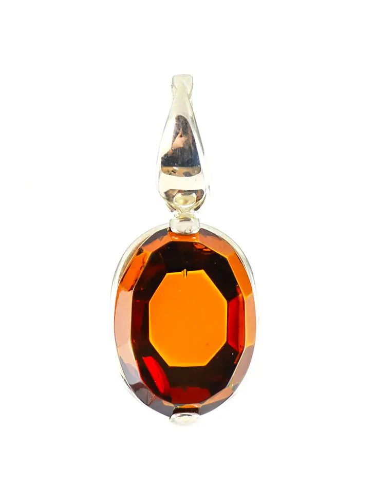 картинка Подвеска из натурального насыщенно-вишневого янтаря в серебре «Овал с алмазной огранкой» в онлайн магазине