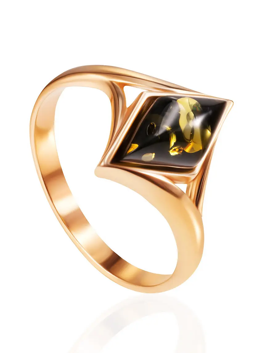 картинка Нежное кольцо из позолоченного серебра, украшенное янтарём зелёного цвета «Коломбина» в онлайн магазине