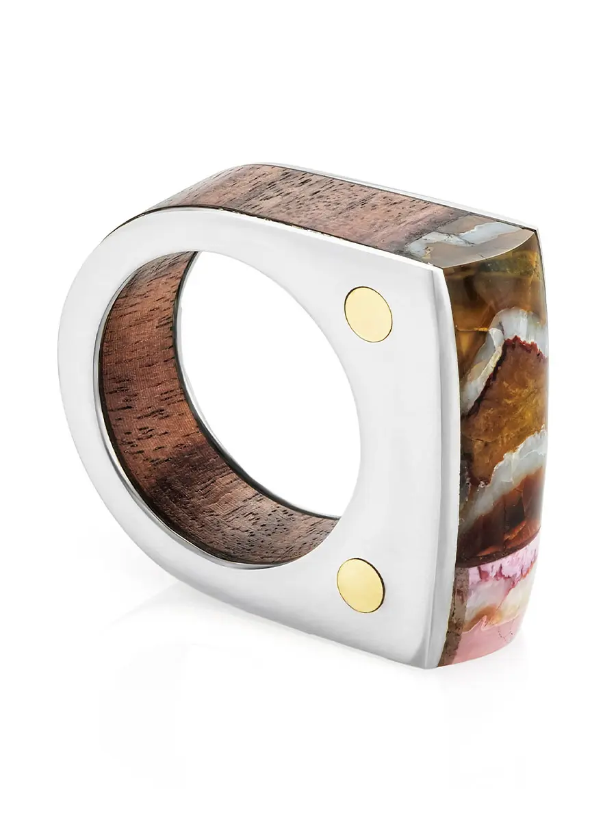 картинка Эффектное кольцо в стиле унисекс из натурального дерева с зубом мамонта в онлайн магазине
