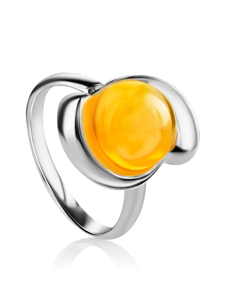 картинка Серебряное кольцо «Арго» со вставкой из натурального медового янтаря в онлайн магазине