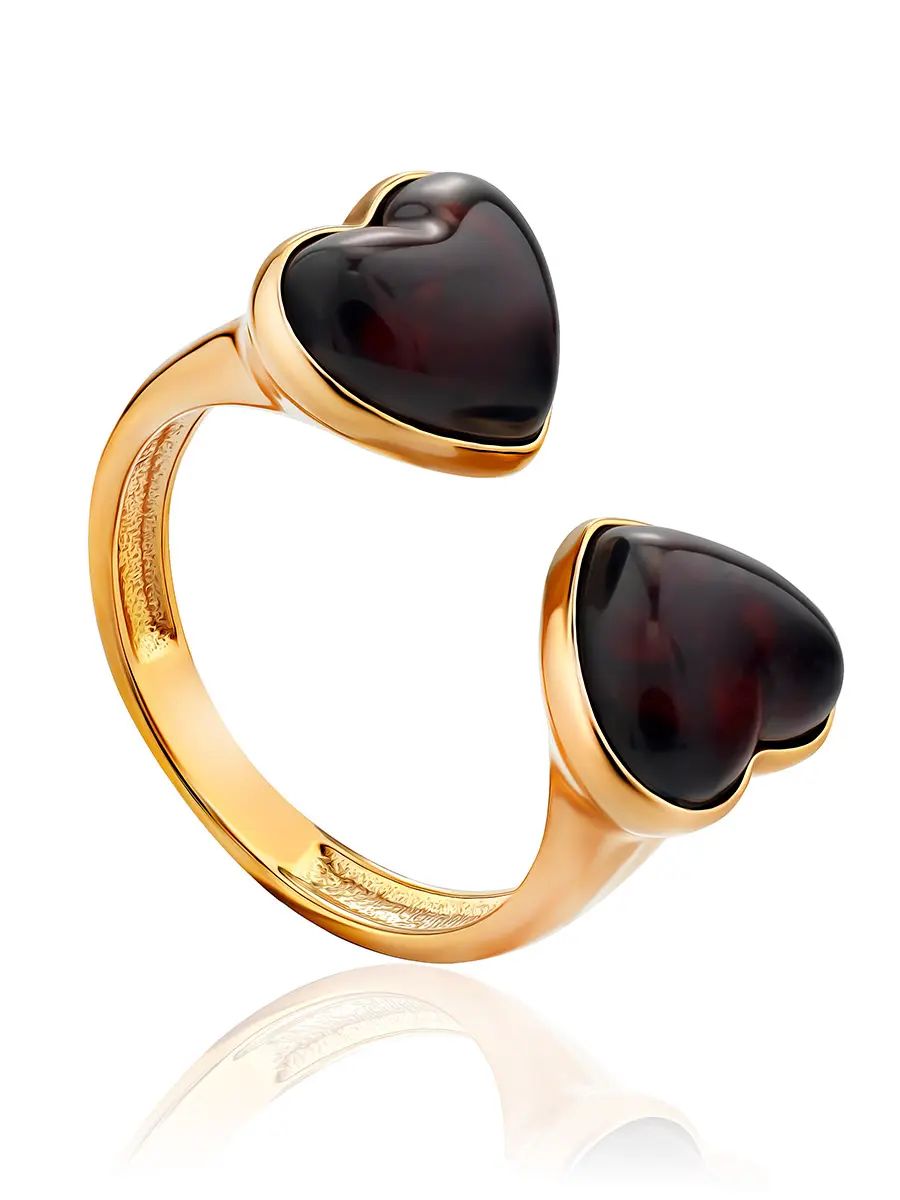 картинка Женственное кольцо из янтаря вишнёвого цвета «Купидон» в онлайн магазине