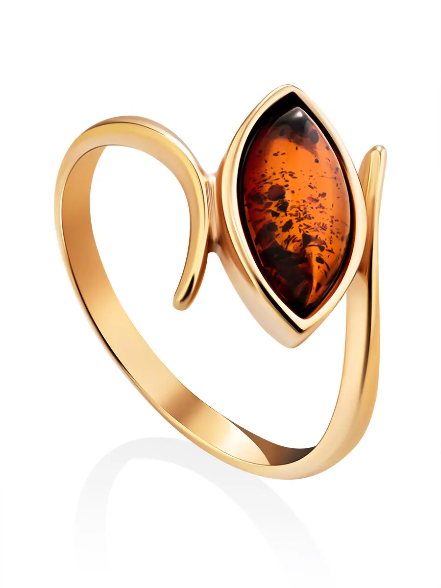 картинка Нежное лёгкое кольцо «Адажио» из золота с коньячным янтарём в онлайн магазине