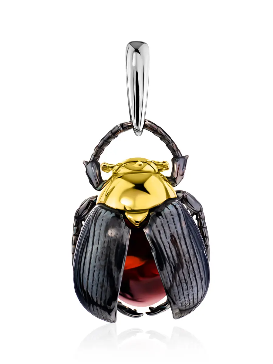 картинка Кулон, украшенный вставкой из янтаря насыщенного вишнёвого цвета «Скарабей» в онлайн магазине